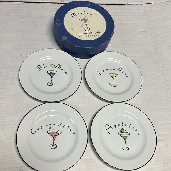 Pottery Barn Kitchen Pottery Barn Martini Assorted Cocktail Plates